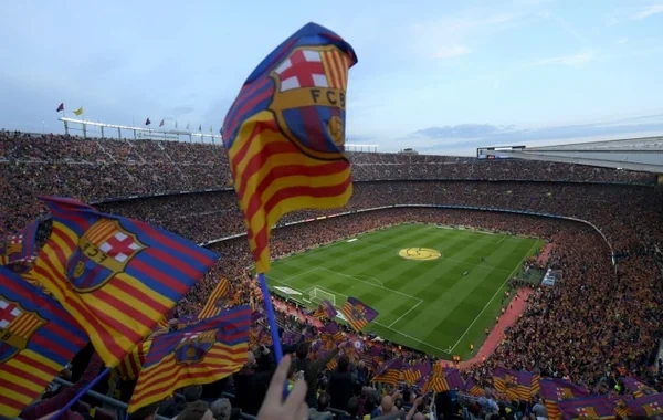 "Barselona" iki futbolçusu ilə yollarını ayırdı - FOTO