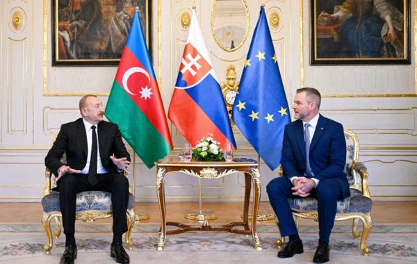İlham Əliyevin Slovakiya Prezidenti ilə təkbətək görüşü olub