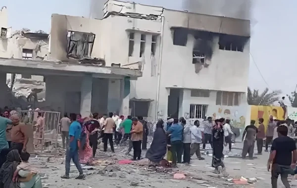 İranda qızlar məktəbinə raket zərbəsi endirilməsinin görüntüləri yayıldı - VİDEO