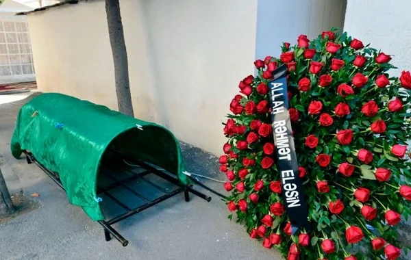 Keçmiş batalyon komandiri vəfat etdi - FOTO