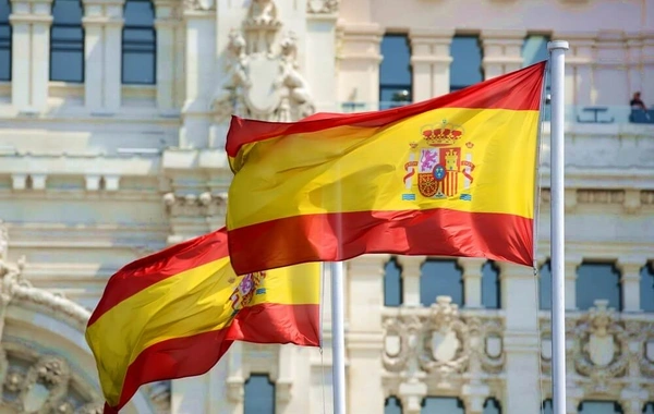 İspaniya 800 minədək miqranta leqal status vermək niyyətindədir