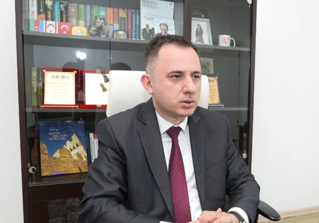 Söküntü dalğası fürsətə çevrilir - Bakıda "Xruşşovka" ovuna çıxanların yeni qazanc sxemi - FOTO