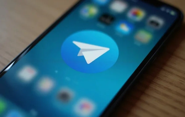 Rusiyada "Telegram"ın alternativini yükləyən "iPhone" sahibləri ciddi problemlərlə üzləşirlər