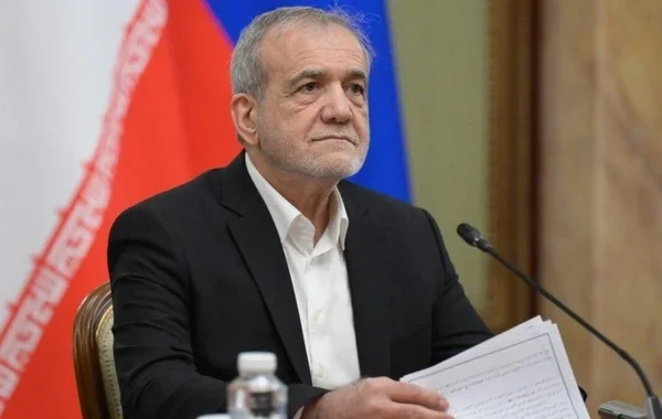 İranda internetlə bağlı mühüm qərar: Pezeşkian təsdiqlədi