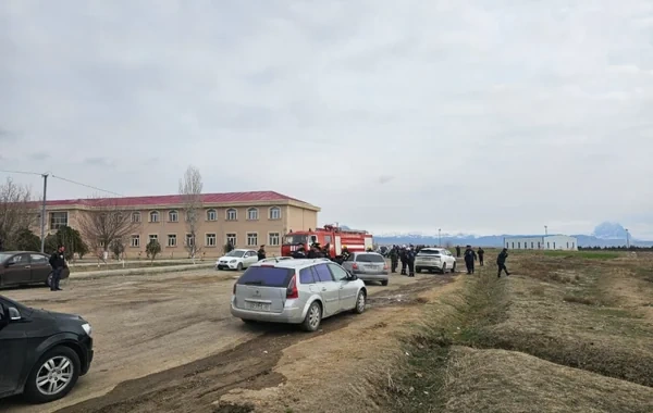 İranın atdığı dronlardan biri Naxçıvandakı məktəbin yaxınlığına düşərək partlayıb