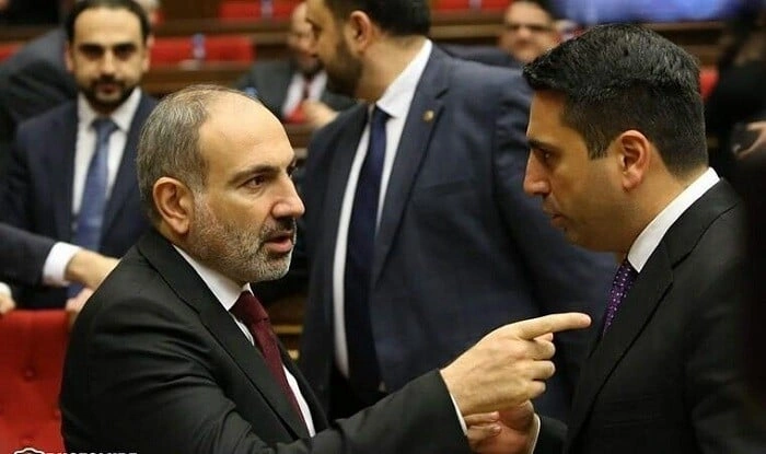 Simonyandan gözlənilməz qərar: Mandatından imtina etdi