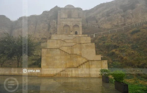 Qobustanda yeddi əsrlik sirli məzar - Foto