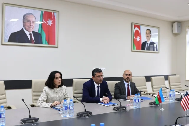Əhməd İsmayılov Liberiyanın informasiya nazirinin müavini ilə görüşüb - Foto