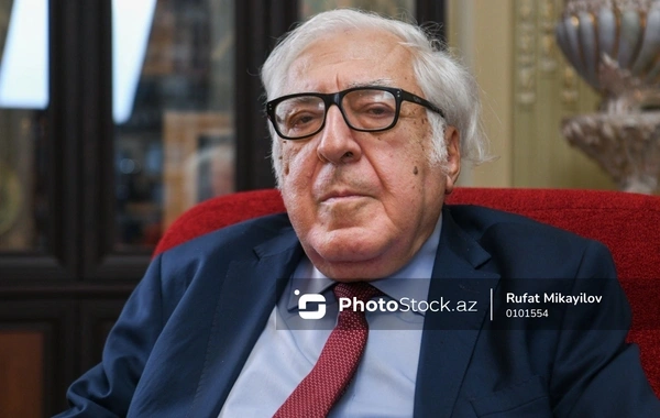 AYB üzvlük haqqı ödəməyənləri xaric edəcək: "500 adamın ildə 15 manatı ilə dolanmaq olar?"