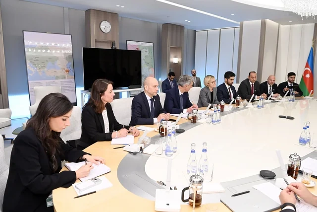 SOCAR, "TotalEnergies" və XRG rəhbərləri arasında görüş keçirilib - FOTO