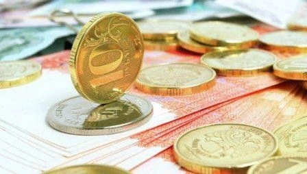 Rubl dünya valyutalarını üstələdi