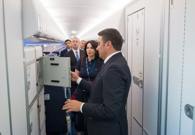 AZAL təyyarə parkına ilk yeni nəsil "Airbus A321neo"nu əlavə edib​ - FOTO