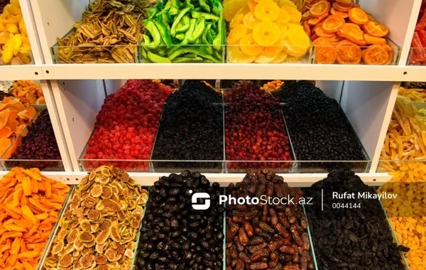 Süfrələrimizin yeni favoriti - Quru meyvə bazarında qiymətlər necə dəyişir?