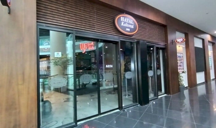 Bulvardakı məşhur klubda yararsız qida aşkarlandı - Foto