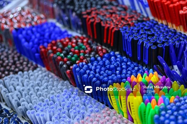 Məktəb alış-verişi üçün nə qədər pul lazımdır? - Bakı və Sumqayıtda QİYMƏTLƏR - FOTO