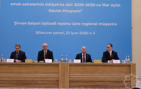 Xalid Əhədov: "Kənd təsərrüfatında əsas hədəf intensiv inkişafa keçidin təmin olunmasıdır"