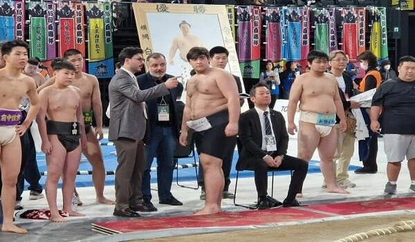 Azərbaycan sumo tarixində ilk...
