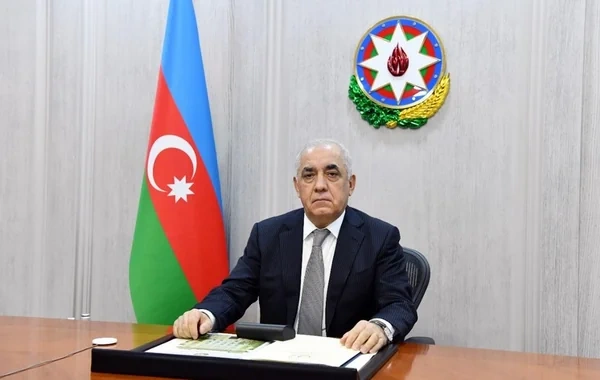 Baş nazir yeni dövlət proqramı ilə bağlı qurumlara tapşırıq verdi