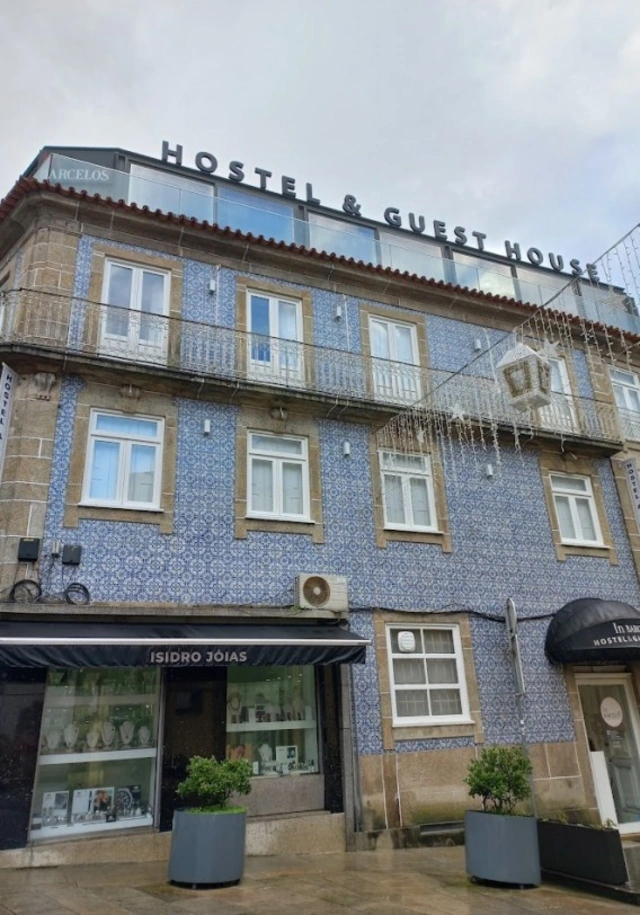 Qədim romalıların saldığı, muzeyləri və böyük bazarı ilə diqqət çəkən şəhər - Barseluşdan REPORTAJ