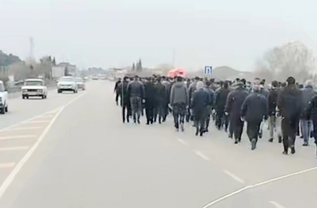 Albaniyada faciəli şəkildə ölən şəxs Biləsuvarda dəfn olundu