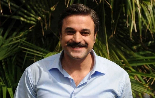 Türkiyənin tanınmış aktyoru Ufuk Özkana qaraciyər köçürüldü - Xəstəxanadan açıqlama