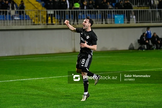 Superliqa klubu "Qarabağ"ın əsas futbolçusunu istəyir - FOTO