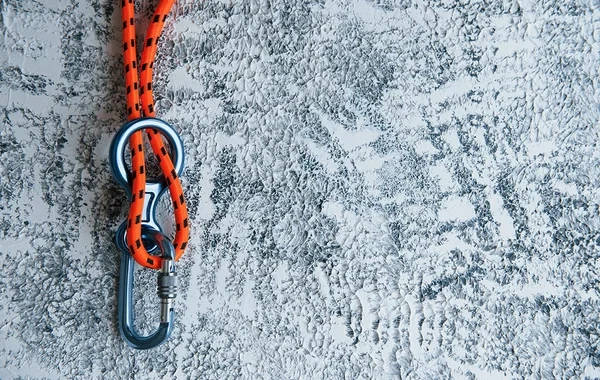 Qırğızıstanda dağa qalxan alpinistlər itkin düşdülər