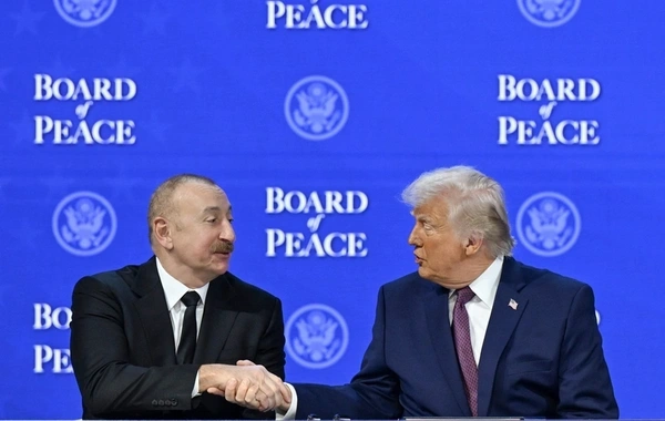 İlham Əliyevin Sülh Şurasının Nizamnaməsinin imzalanma mərasimində iştirakı və Donald Trampla görüşü