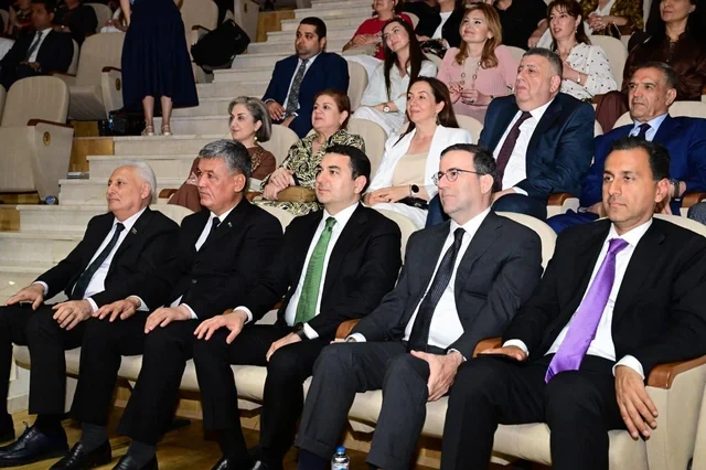 Azərbaycan və Türkmənistan Dövlət Rəqs ansambllarının birgə konserti keçirilib - FOTO
