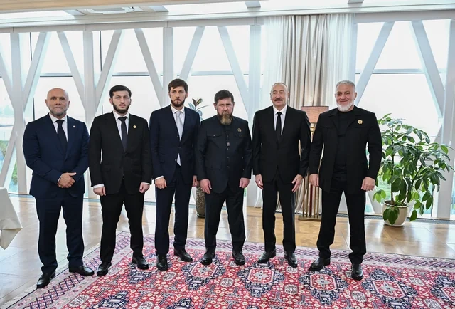 Azərbaycan Prezidenti və Çeçenistan başçısı birgə nahar ediblər - Foto