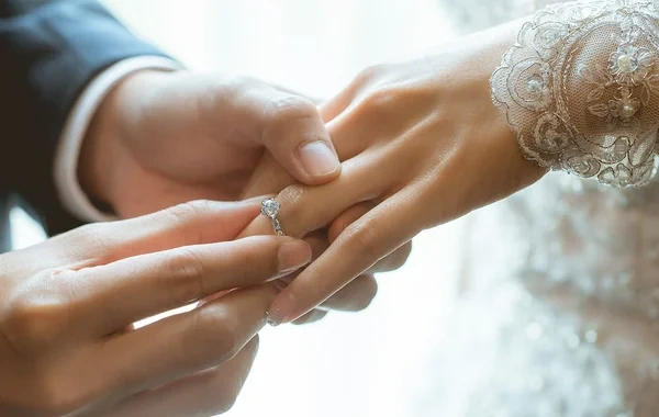 Azərbaycanlı qadınlar ən çox hansı ölkələrin vətəndaşları ilə evlənirlər? - FOTO