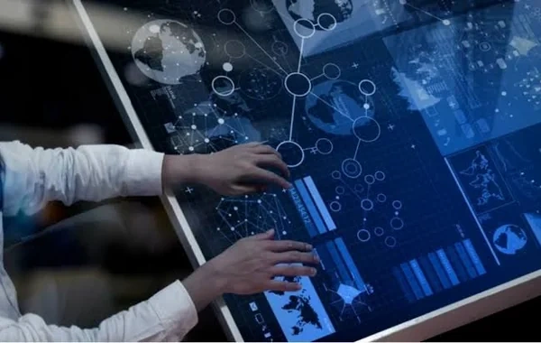 Kodlar üzərində qurulan dünya: ABŞ və Çin və yarışacaq texnoloji infrastrukturumuz var? - Video