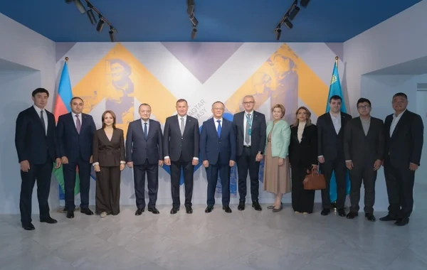 Azərbaycan və Qazaxıstan həmkarlar ittifaqları arasında əməkdaşlıq üzrə "Yol xəritəsi" imzalanıb