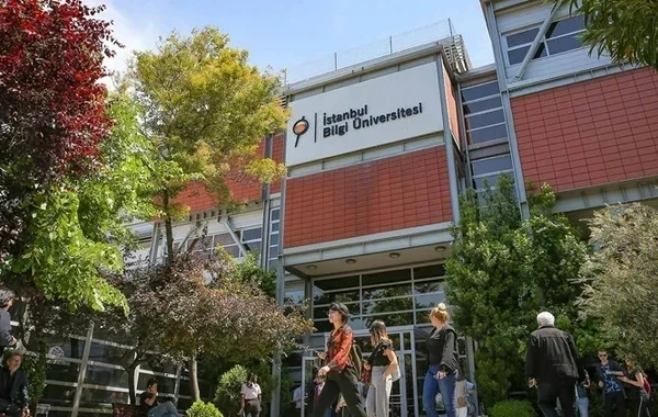 Türkiyənin məşhur universiteti bağlandı - FOTO