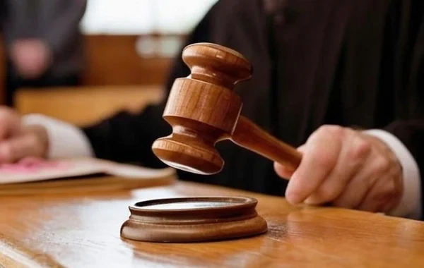 Ağcabədidə həyat yoldaşını balta ilə qətlə yetirən şəxsə HÖKM OXUNDU
