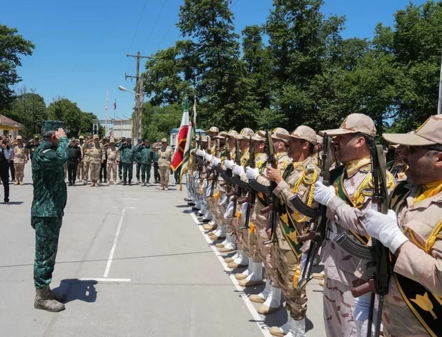 DSX rəisi iranlı generalla müzakirələr apardı