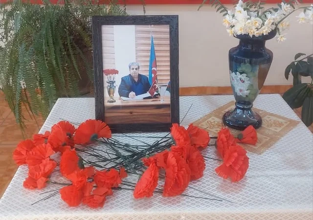 Direktor müavini VƏFAT ETDİ