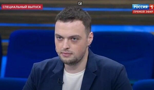Magyar millətçidir və “yüngül Orban”dır