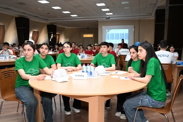 "Zəkaların mübarizəsi II" olimpiadasının final mərhələsi keçirilib - FOTO