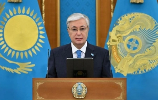 Tokayev: "Azərbaycan və Ermənistan arasında sülhün ən qısa zamanda bağlanacağına ümid edirik"