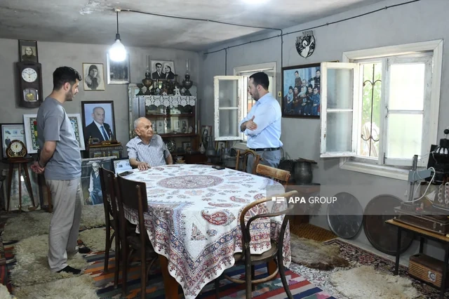 Vamiq Məmmədəliyev: "Erməni kamançaçı Boris pişik siçanı güdən kimi məni qabaqlamaq istəyirdi, imkan vermirdim" - FOTO