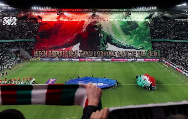 Polşa futbolunda misli görünməmiş sezon: 18 komandadan 17-si çempion ola bilər!