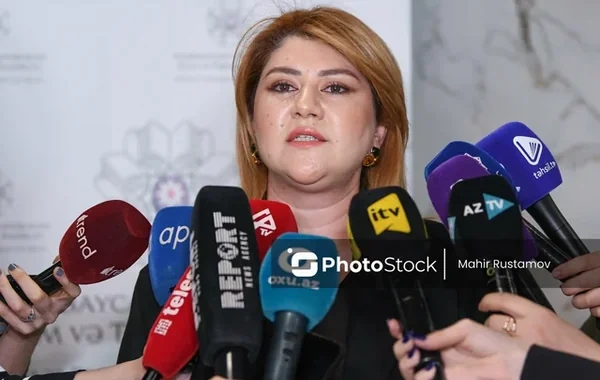 Turan Topalova vəzifəsindən ayrıldı
