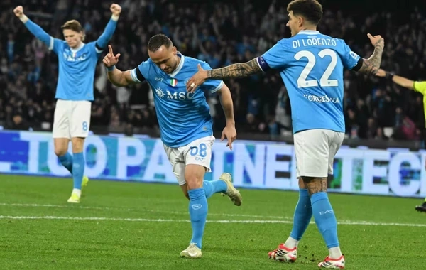 A Seriyası: "Napoli" üç xalı tək qolla qazandı