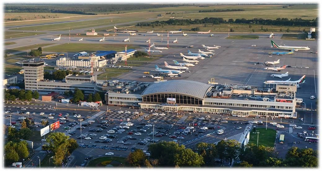 Dubay aeroportunda bütün uçuşlar dayandırıldı - Video