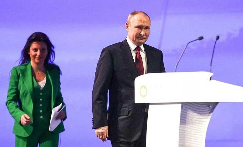 Astroloqdan iddia: Bu tarixdə Putin hakimiyyəti sona çatacaq