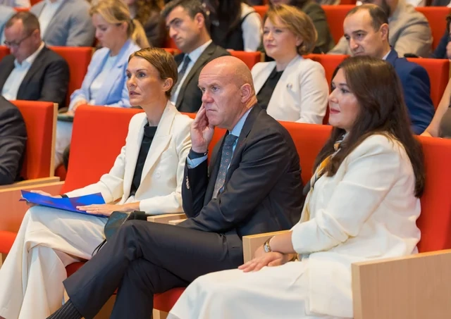 "PAŞA Holding" və SOCAR-ın dəstəyi ilə IE Universitetinin "AZEMBA" təhsil proqramının açılışı keçirilib
