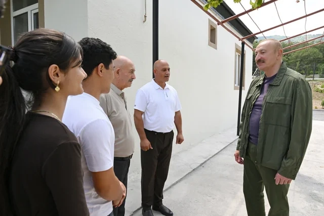 İlham Əliyev Xocavənd rayonunun Quzeyxırman kəndində olub - FOTO