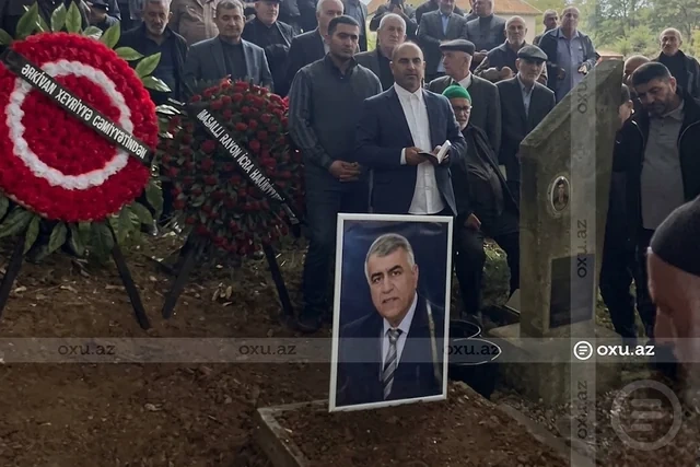 Əməliyyatdan sonra komaya düşərək vəfat edən sabiq icra başçısı dəfn olundu - Foto