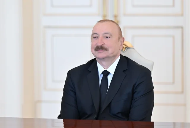 İlham Əliyev İordaniya baş nazirinin müavinini qəbul edib - FOTO